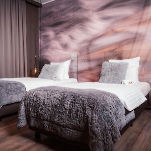 Premium Twin Room